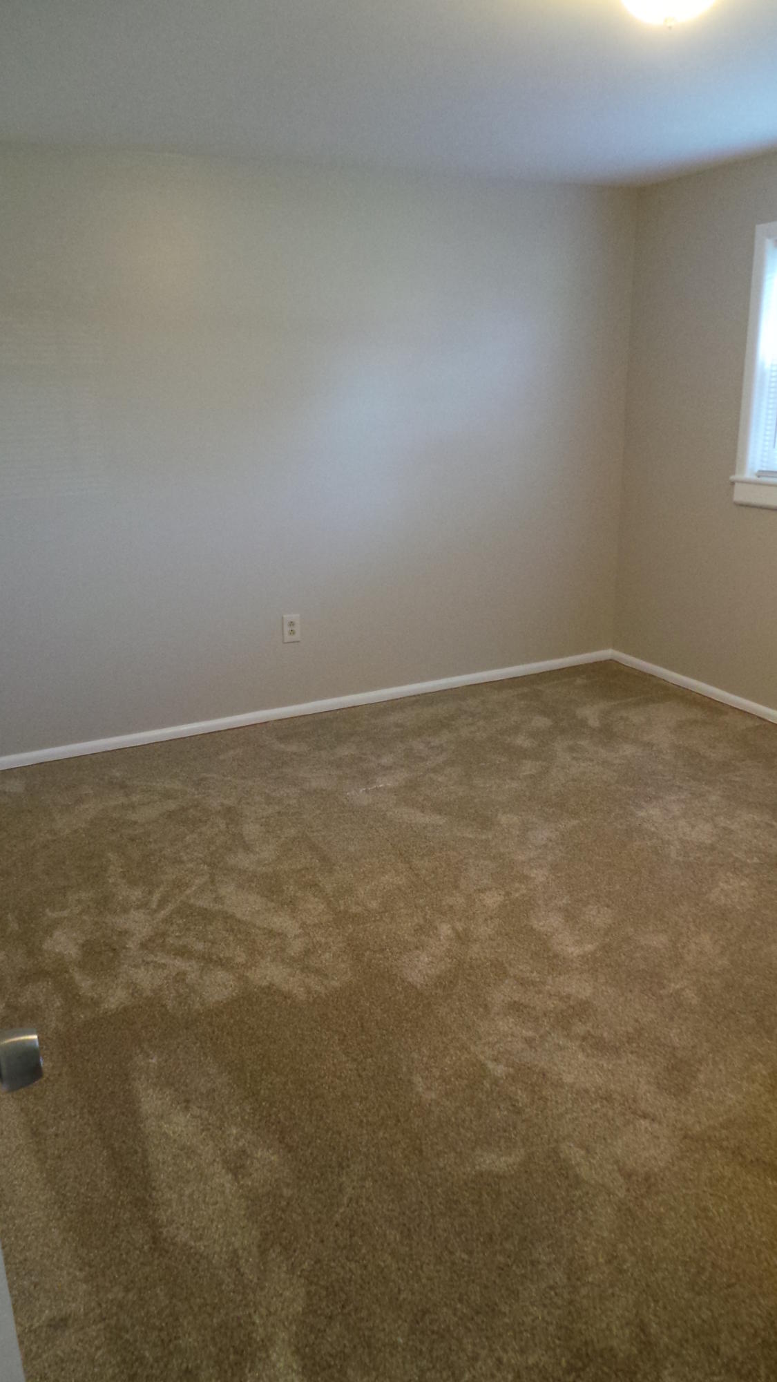 3717 Meadowlark Road Roanoke, VA 24018 - Photo 22 of 29 DOWNSTAIRS BED
