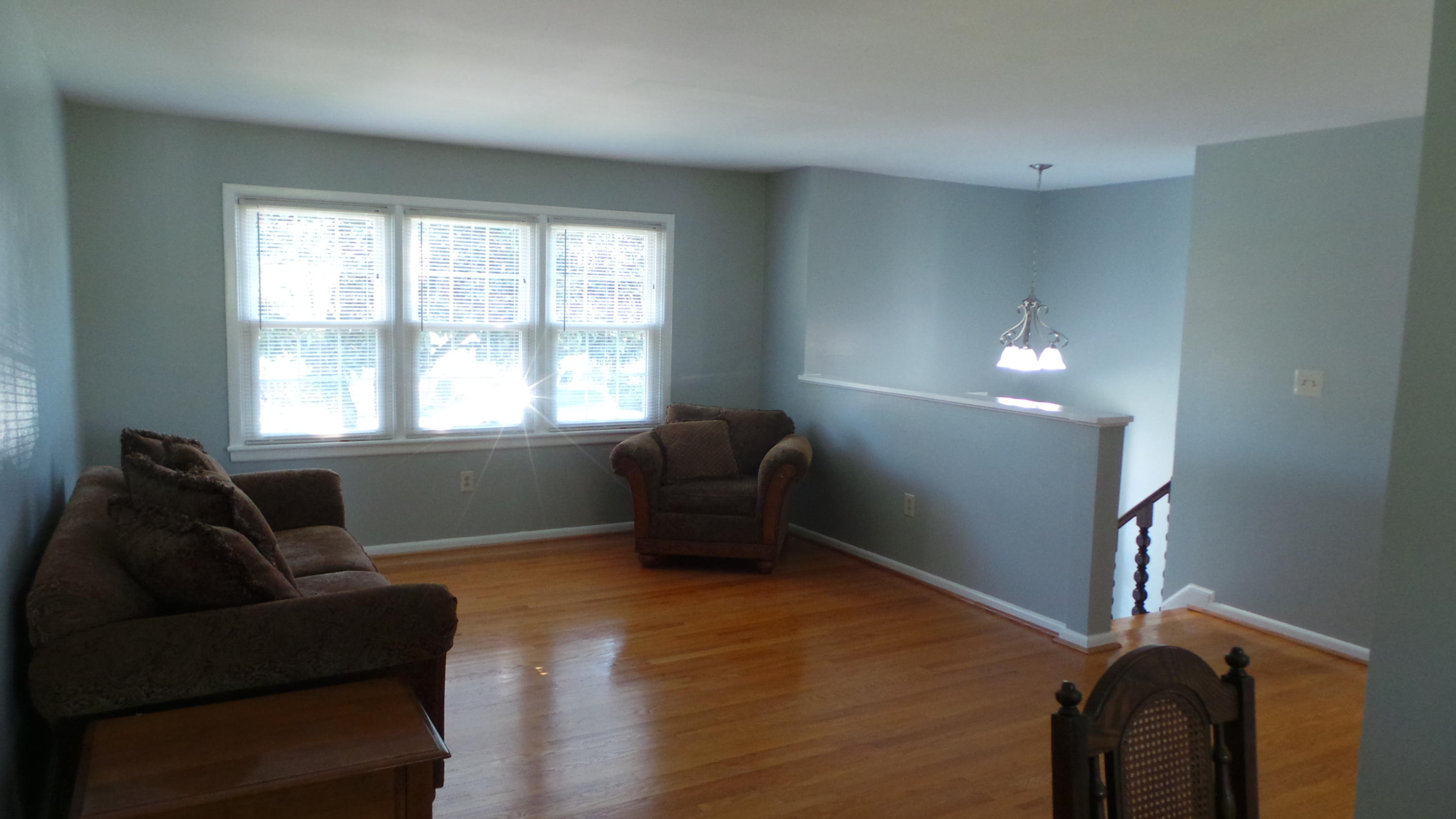 3717 Meadowlark Road Roanoke, VA 24018 - Photo 8 of 29 LIVING ROOM