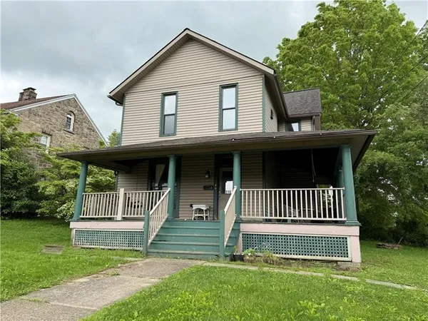 $234,900 | 216 Center Street, Slippery Rock, PA 16057