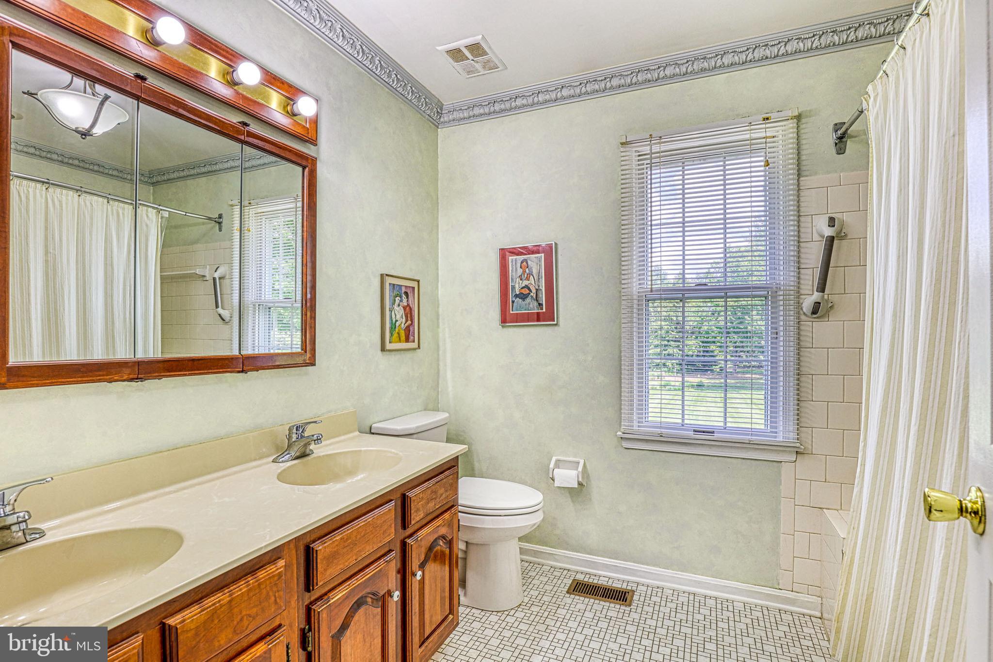 12809 Falls Road Cockeysville, MD 21030 - Photo 28 of 34