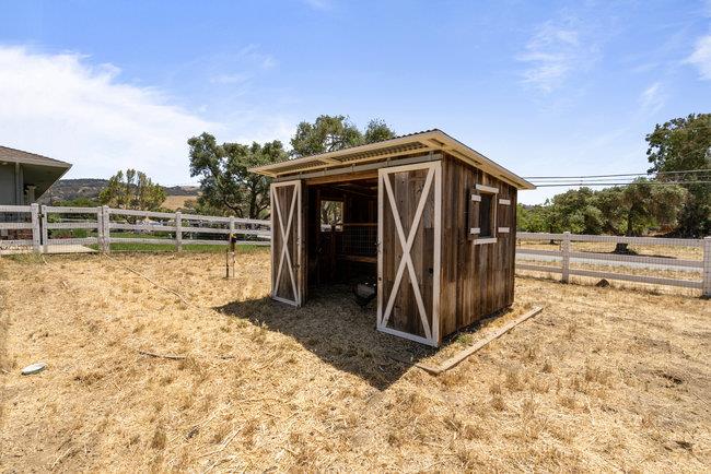2985 Roop Road Gilroy, CA 95020 - Photo 38 of 41 a view of a house with a outdoor space