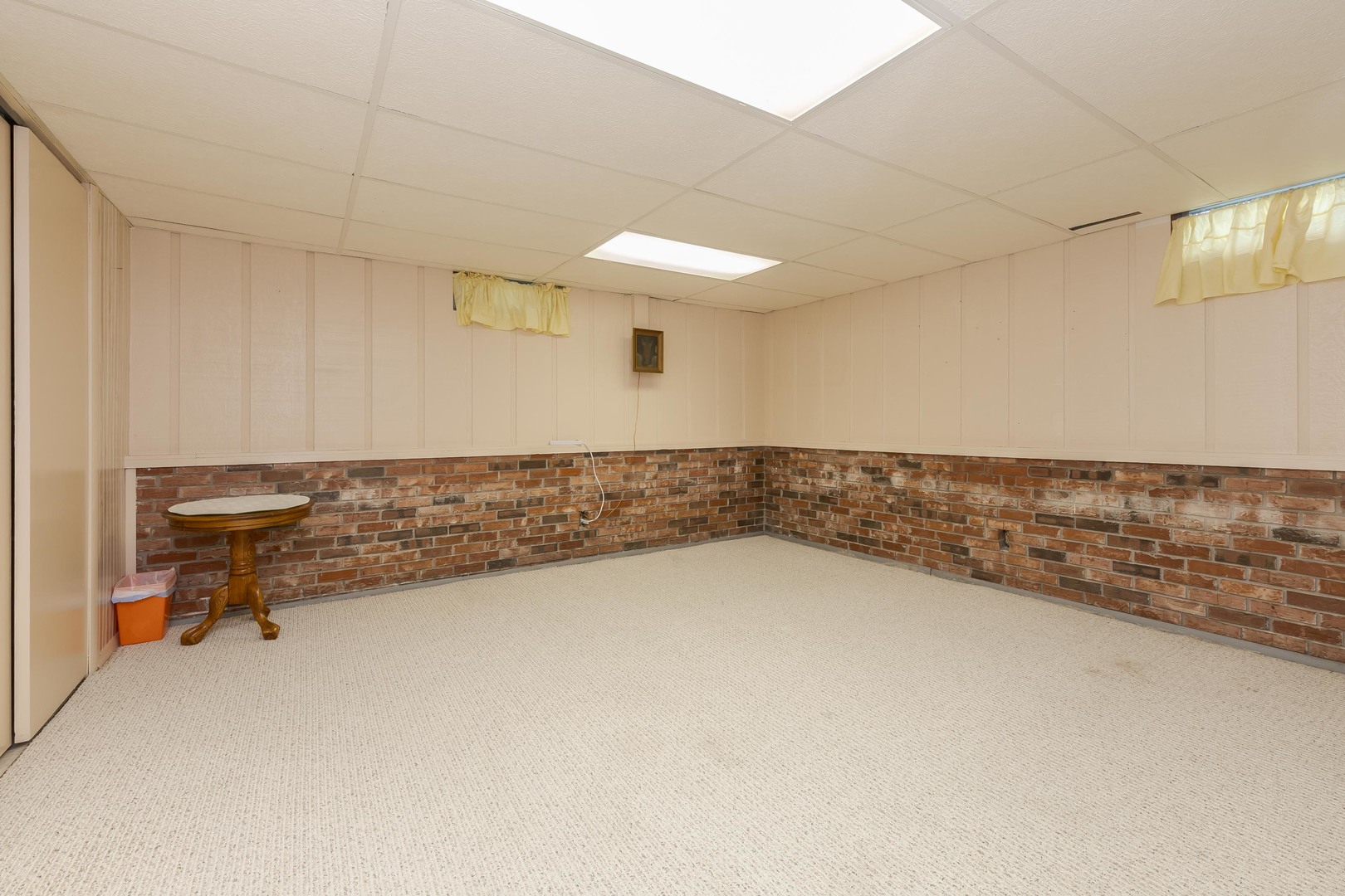 1604 6 Points Road Bloomington, IL 61701 - Photo 32 of 40