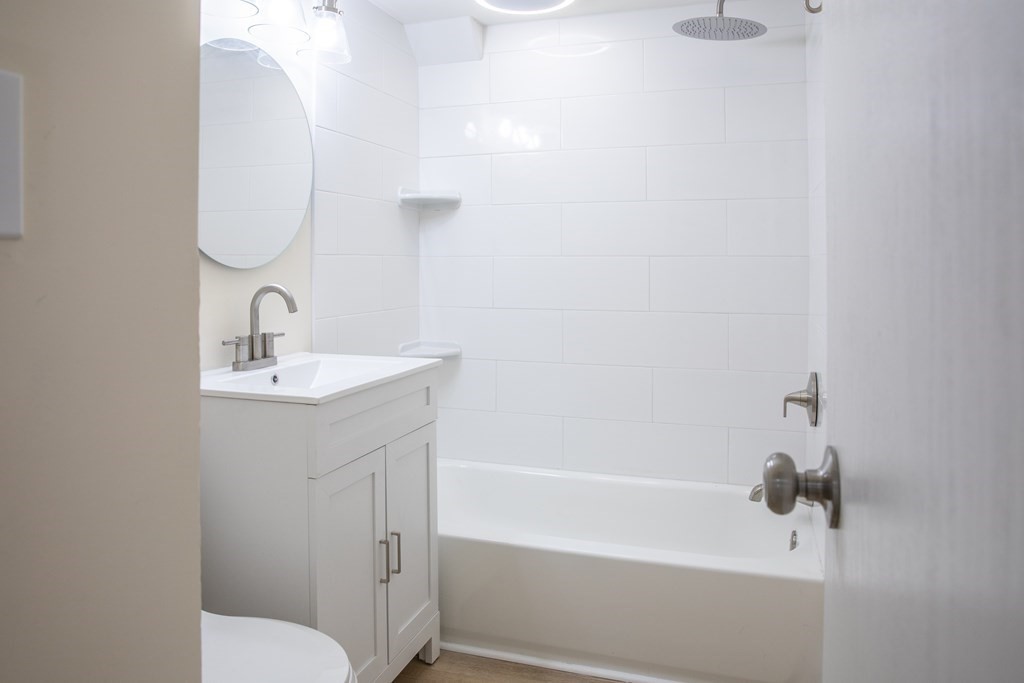 151 Switzer Avenue Springfield, MA 01109 - Photo 9 of 24 Gallery Image 9