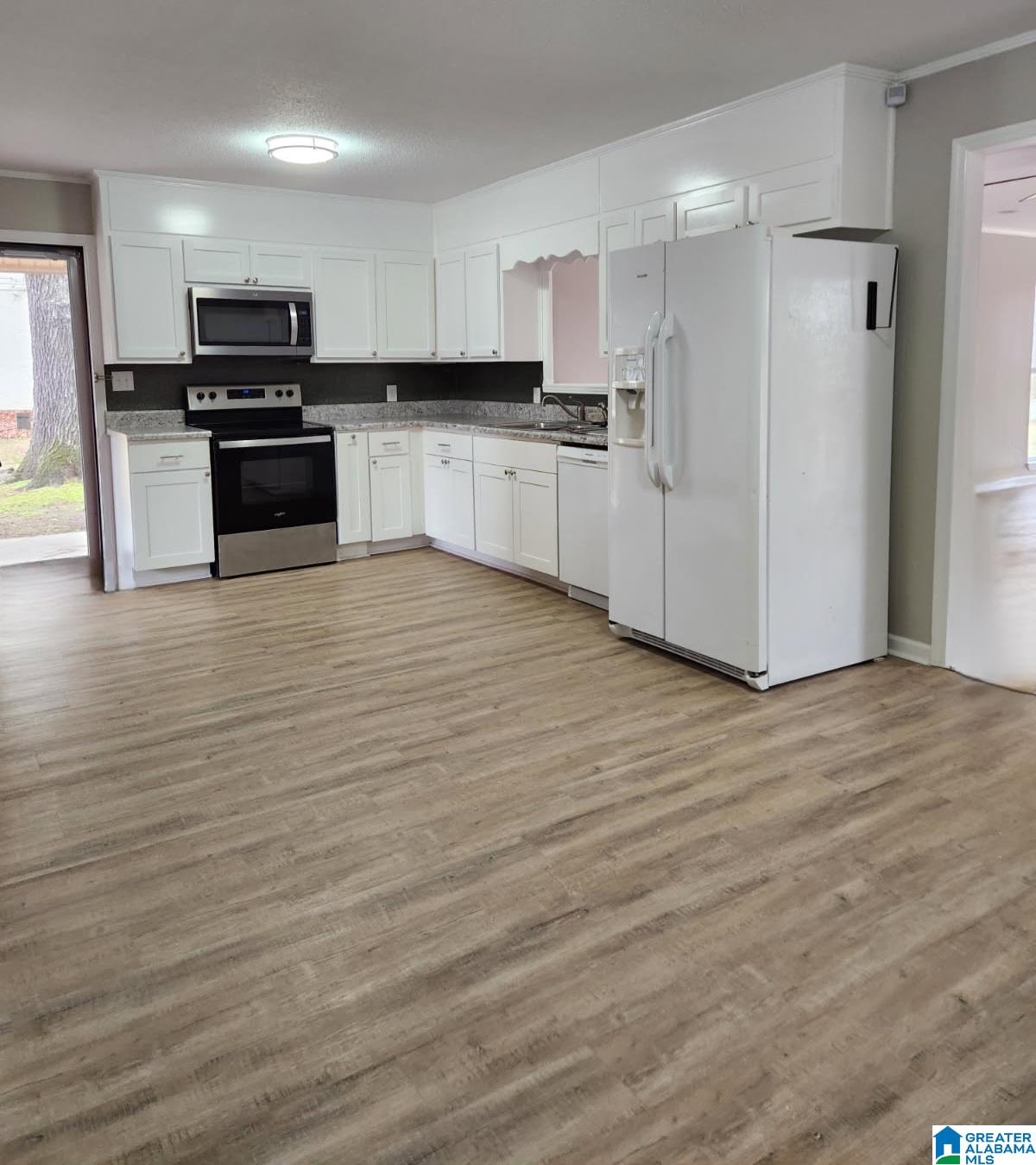 1811 Donafred Road Fultondale, AL 35068 - Photo 18 of 38