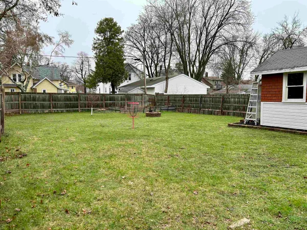 $224,900 | 724 West Oklahoma Street, Appleton, WI 54914