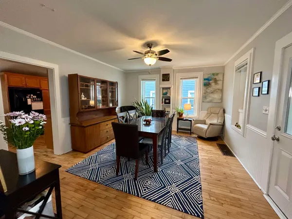 $224,900 | 724 West Oklahoma Street, Appleton, WI 54914