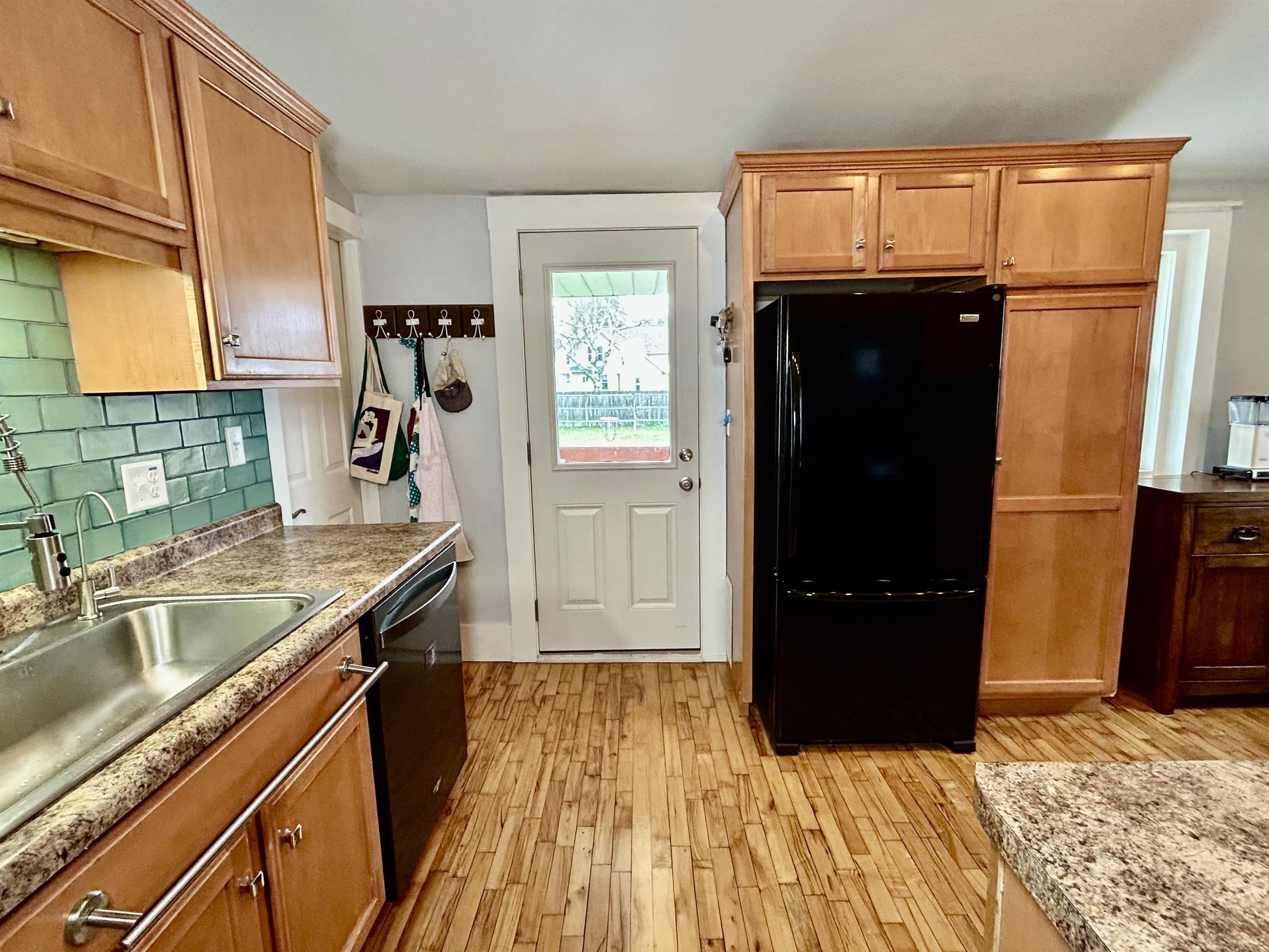 724 West Oklahoma Street Appleton, WI 54914 - Photo 10 of 21