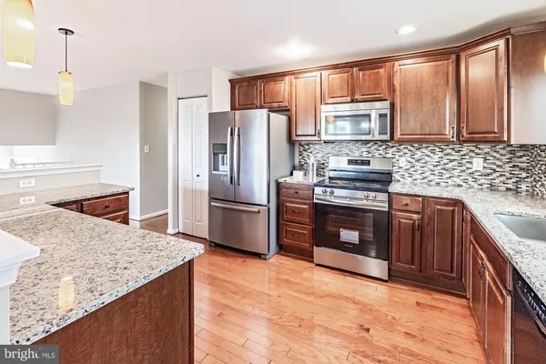 $2,800 | 9 Warren Drive, Newark, DE 19702