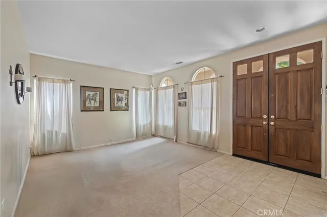 $925,000 | 13512 Aspen Leaf Lane, Eastvale, CA 92880