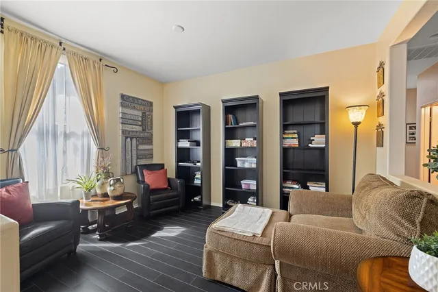 $925,000 | 13512 Aspen Leaf Lane, Eastvale, CA 92880