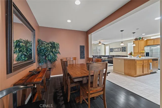 $925,000 | 13512 Aspen Leaf Lane, Eastvale, CA 92880