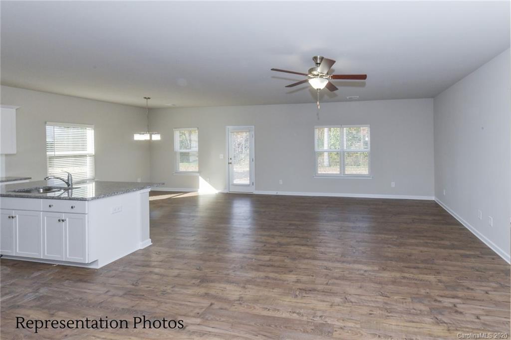 9042 Hood Road, Unit 1 Charlotte, NC 28215 - Photo 11 of 26 Gallery Image 11