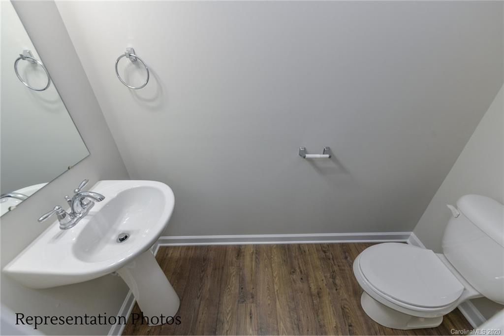 9042 Hood Road, Unit 1 Charlotte, NC 28215 - Photo 15 of 26 Gallery Image 15