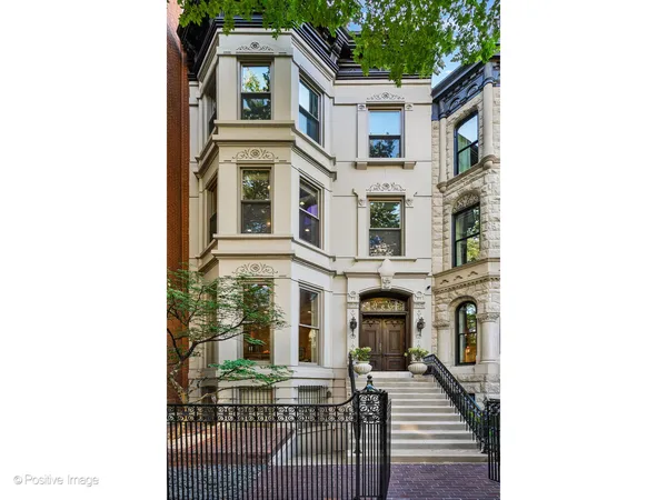 $4,295,000 | 1434 North Dearborn Street, Chicago, IL 60610