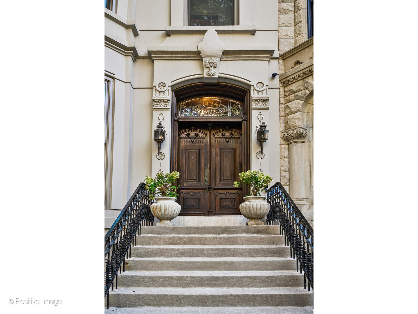 1434 North Dearborn Street Chicago, IL 60610 - Photo 2 of 52