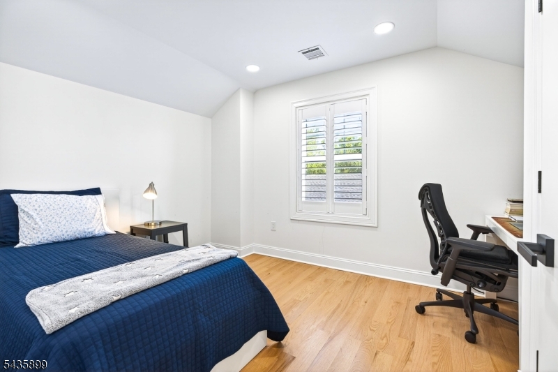905 Harding Street Westfield, NJ 07090 - Photo 32 of 43