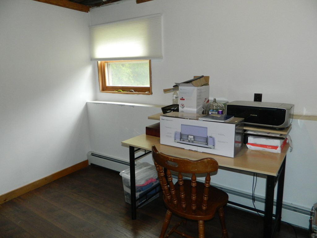 1146 Cumberland Head Road Plattsburgh, NY 12901 - Photo 11 of 25 Gallery Image 11
