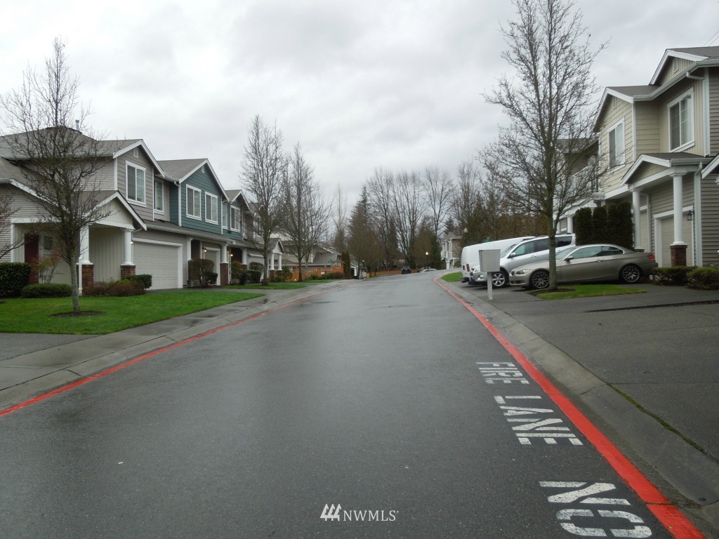 5020 Talbot Place South, Unit H Renton, WA 98055 - Photo 16 of 16 Gallery Image 16