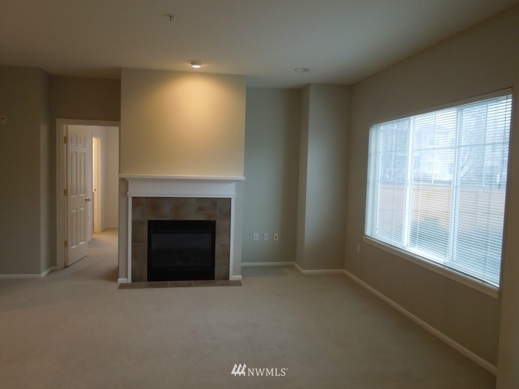 5020 Talbot Place South, Unit H Renton, WA 98055 - Photo 9 of 16 Gallery Image 9