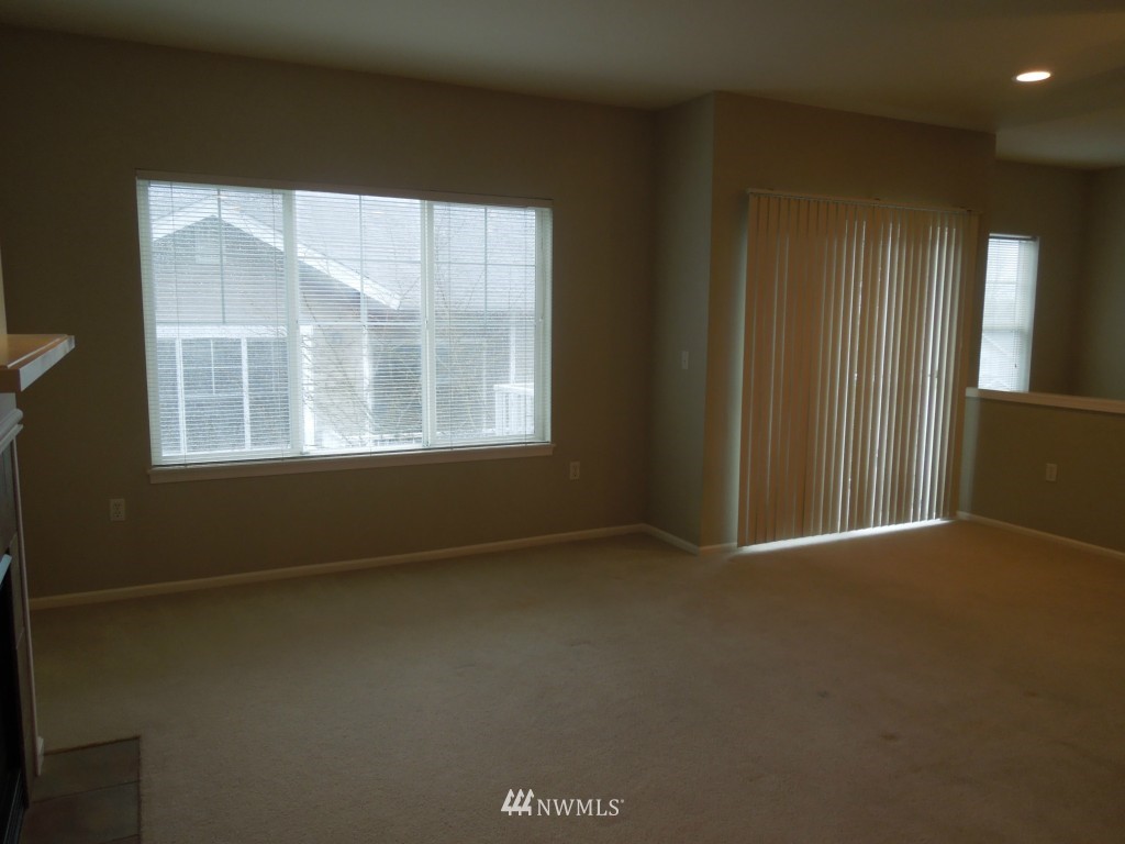 5020 Talbot Place South, Unit H Renton, WA 98055 - Photo 10 of 16 Gallery Image 10