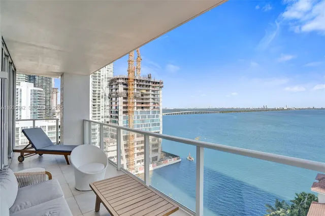 $876,000 | 601 Northeast 27th Street, Unit 1507, Miami, FL 33137