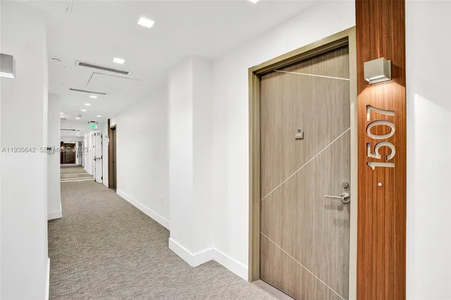 $876,000 | 601 Northeast 27th Street, Unit 1507, Miami, FL 33137
