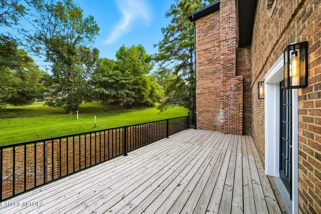 $694,900 | 120 Brookfield Drive, Kingsport, TN 37663