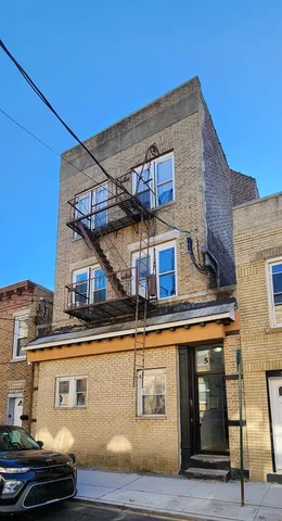 $1,700 | 589 59th Street, Unit B2, West New York, NJ 07093