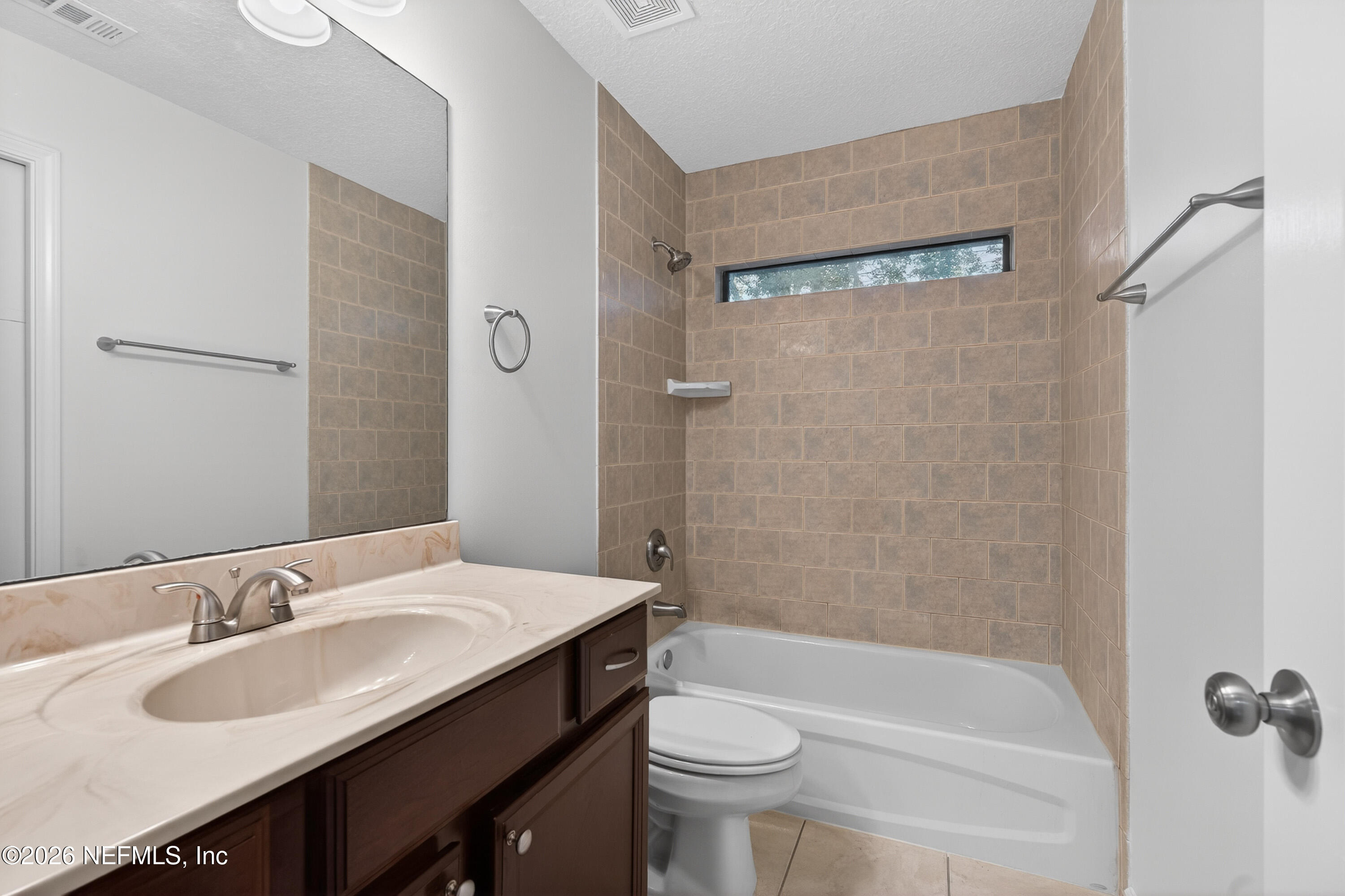 6602 Smithfield Plantation Road Jacksonville, FL 32218 - Photo 24 of 31 upstarisbath3-1