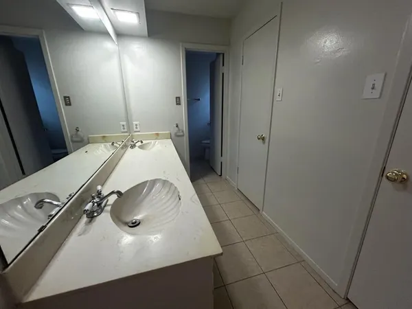 $1,995 | 2716 Sibley Drive, Arlington, TX 76015