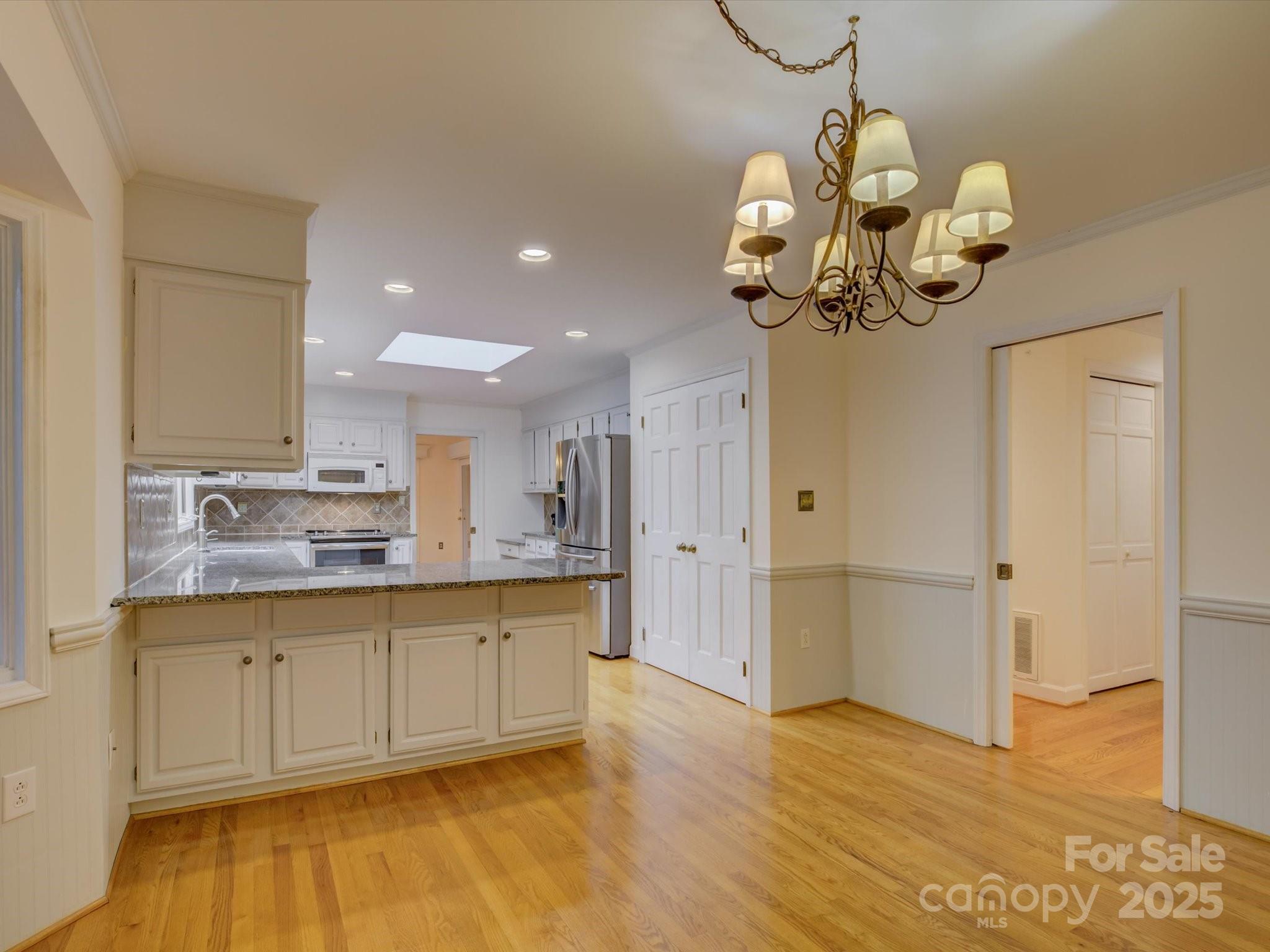 8 Sunrise Point Road Lake Wylie, SC 29710 - Photo 17 of 48