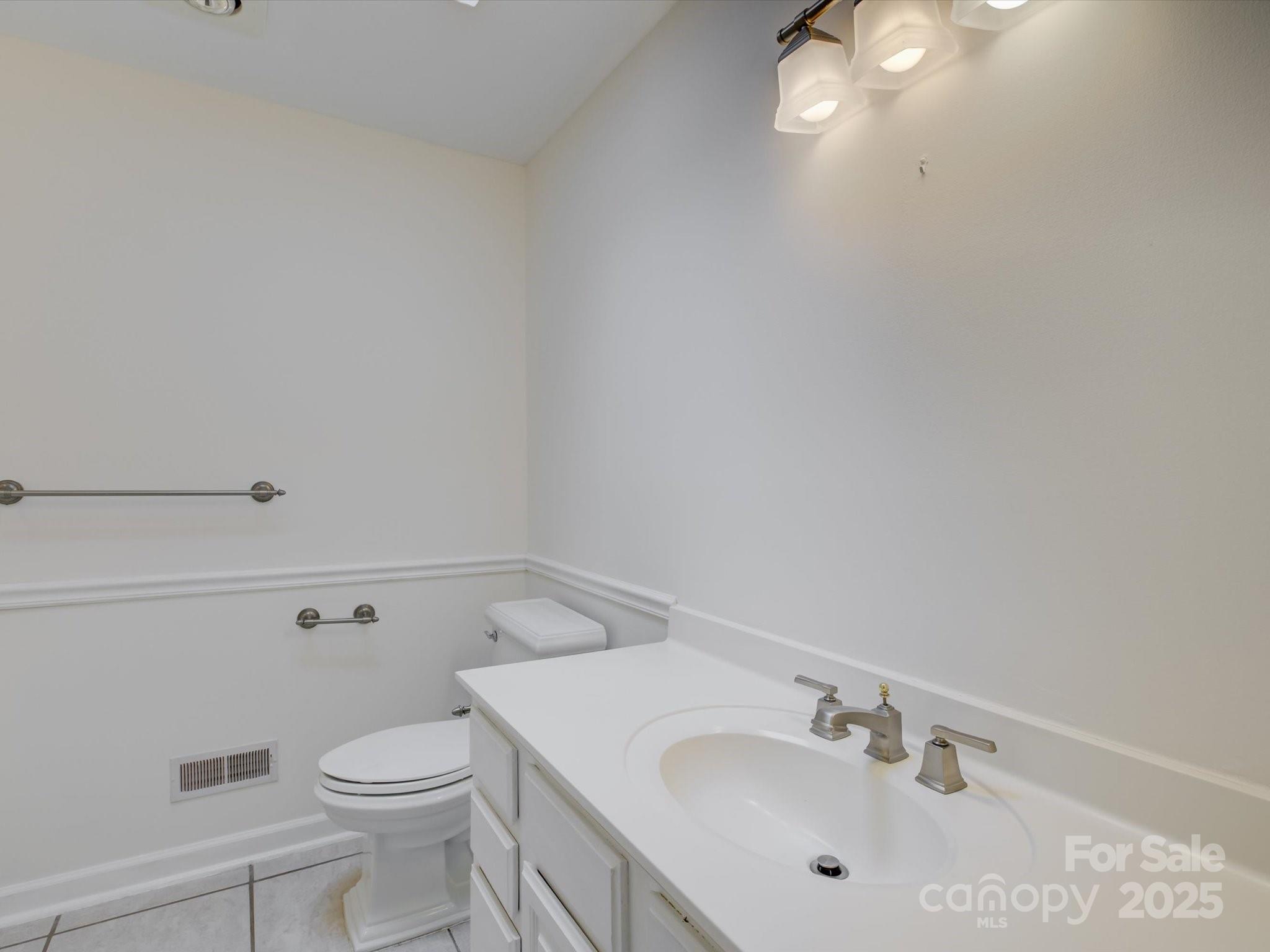 8 Sunrise Point Road Lake Wylie, SC 29710 - Photo 24 of 48