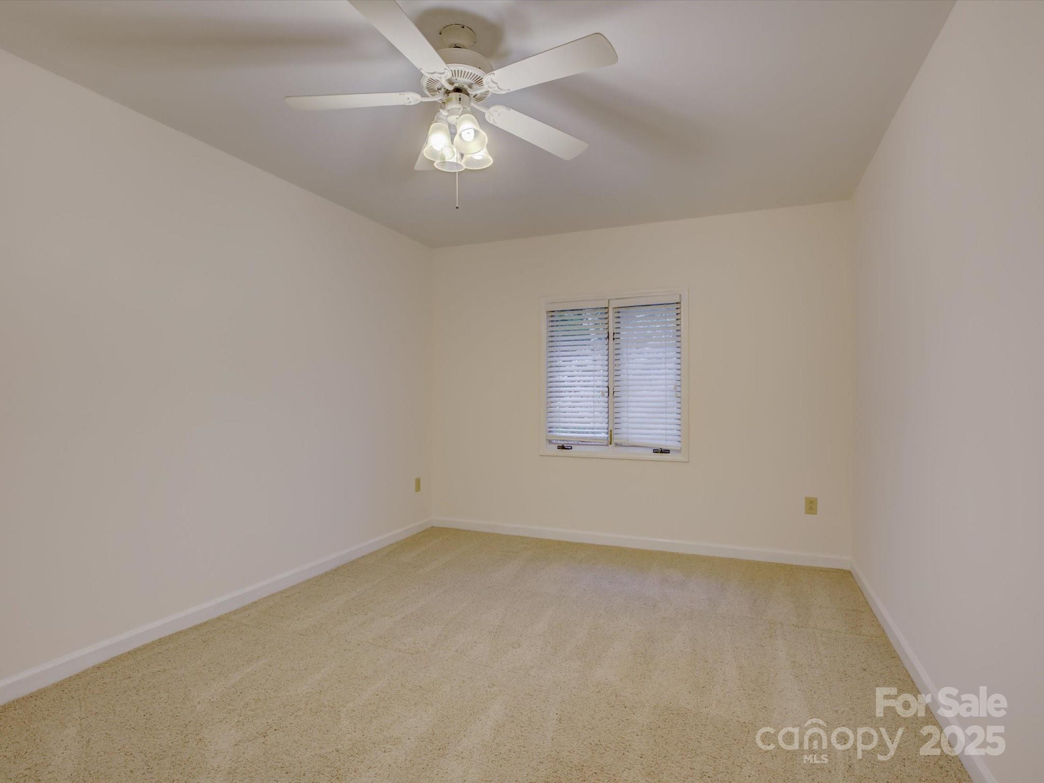 8 Sunrise Point Road Lake Wylie, SC 29710 - Photo 30 of 48