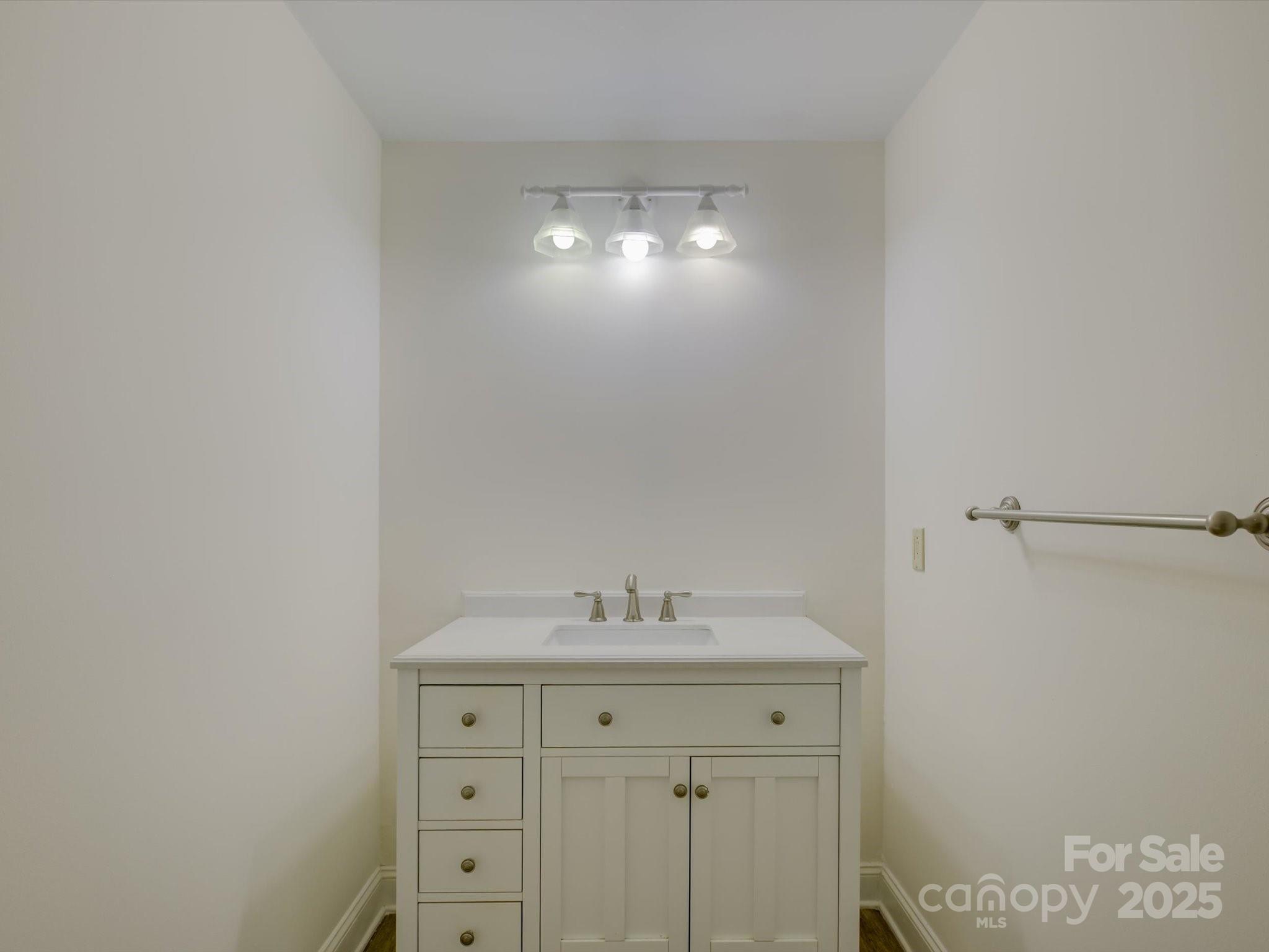 8 Sunrise Point Road Lake Wylie, SC 29710 - Photo 32 of 48