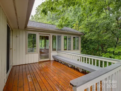 $639,000 | 8 Sunrise Point Road, Lake Wylie, SC 29710