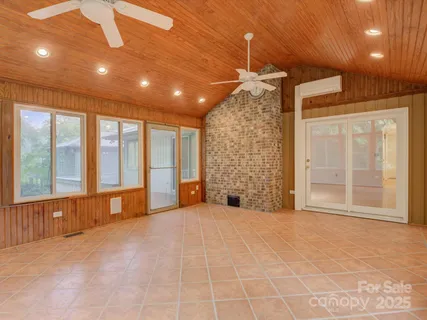 $639,000 | 8 Sunrise Point Road, Lake Wylie, SC 29710