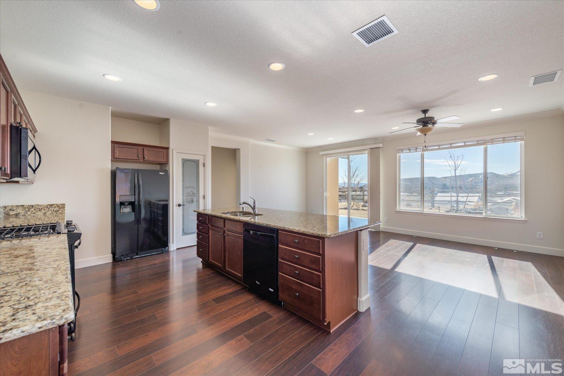 9230 Maplehurst Trail Reno, NV 89523 - Photo 6 of 40 Photo 6