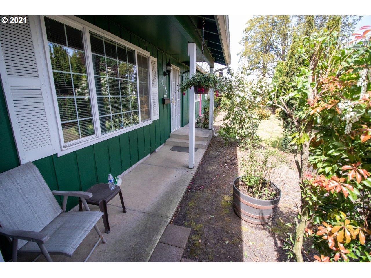 2440 Dornoch Street Springfield, OR 97477 - Photo 14 of 27