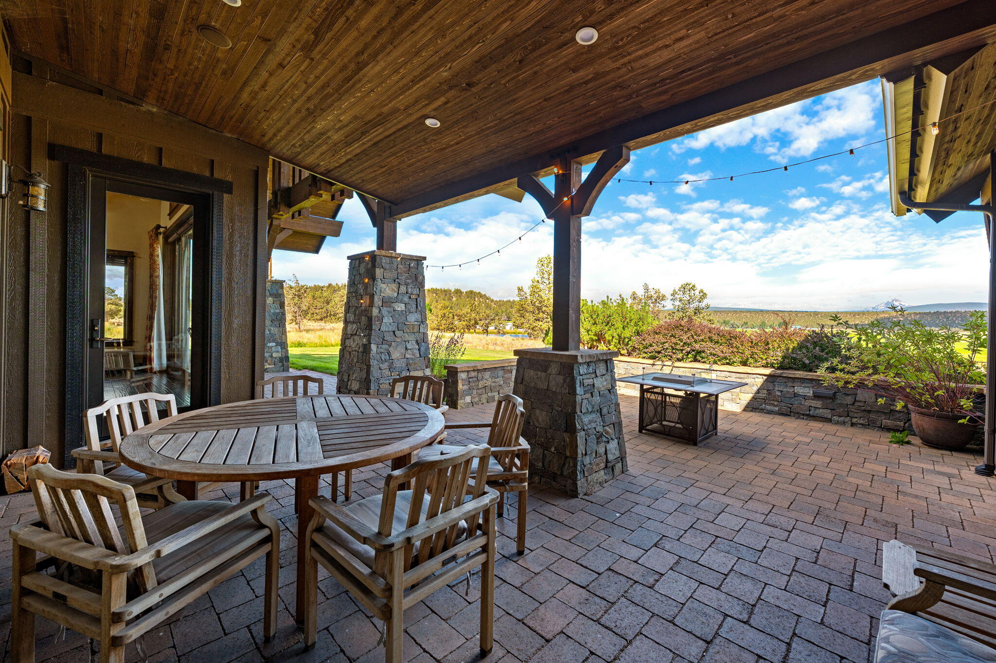 71285 Holmes Road Sisters, OR 97759 - Photo 53 of 123 052