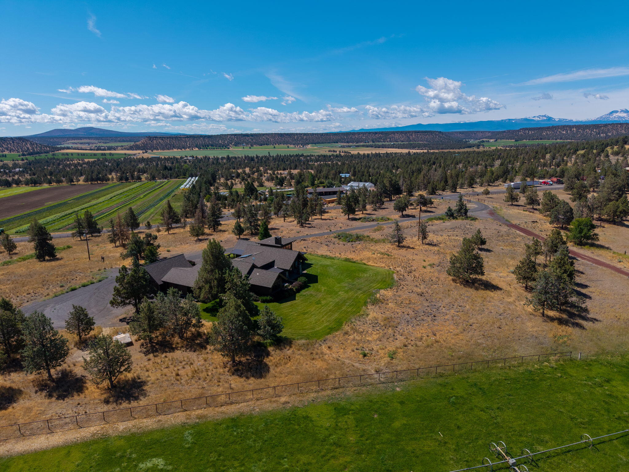 71285 Holmes Road Sisters, OR 97759 - Photo 67 of 123 086