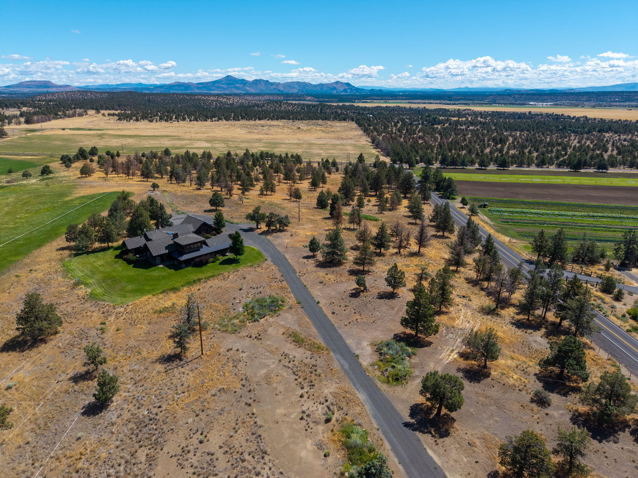 71285 Holmes Road Sisters, OR 97759 - Photo 80 of 123 101