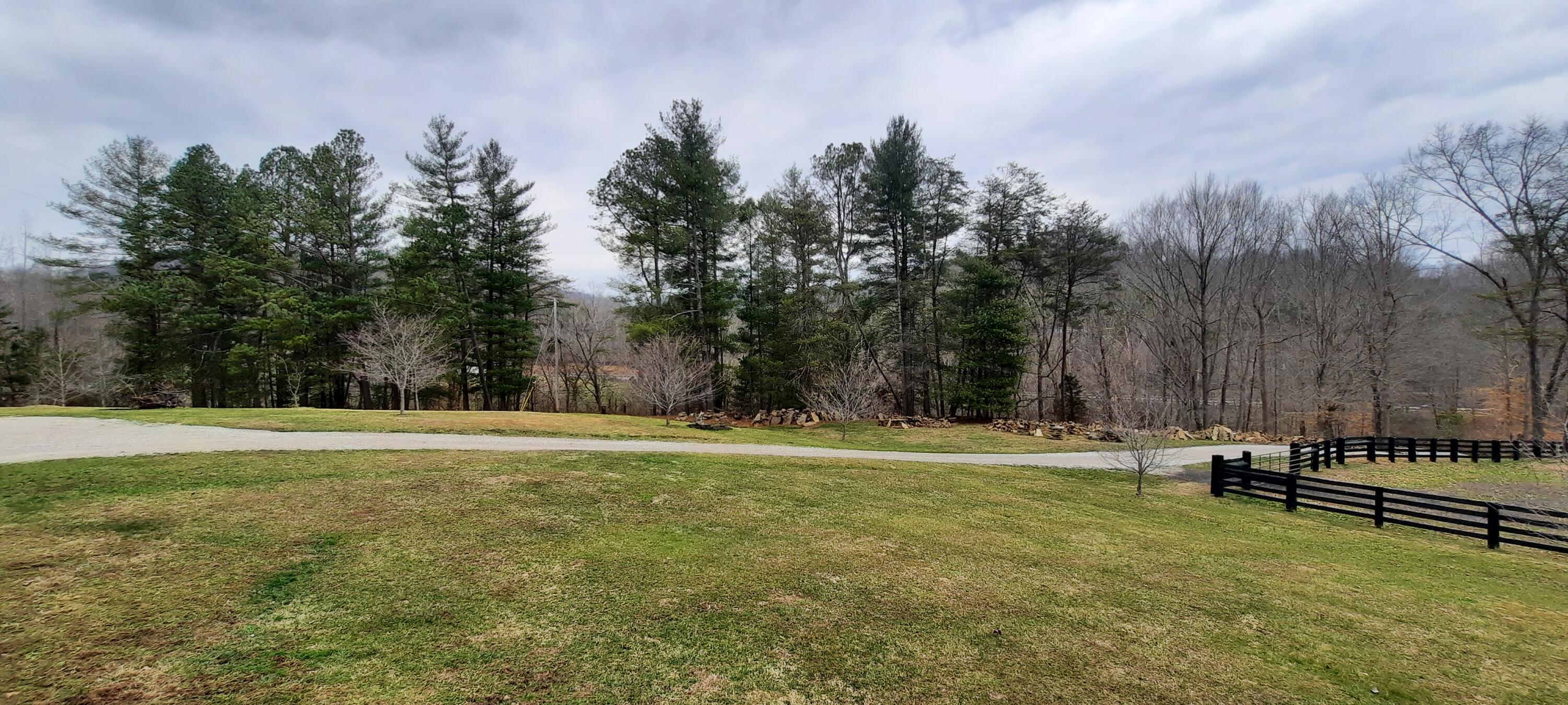 2135 Urban Creek Road Manchester, KY 40962 - Photo 20 of 81 20240227_135513