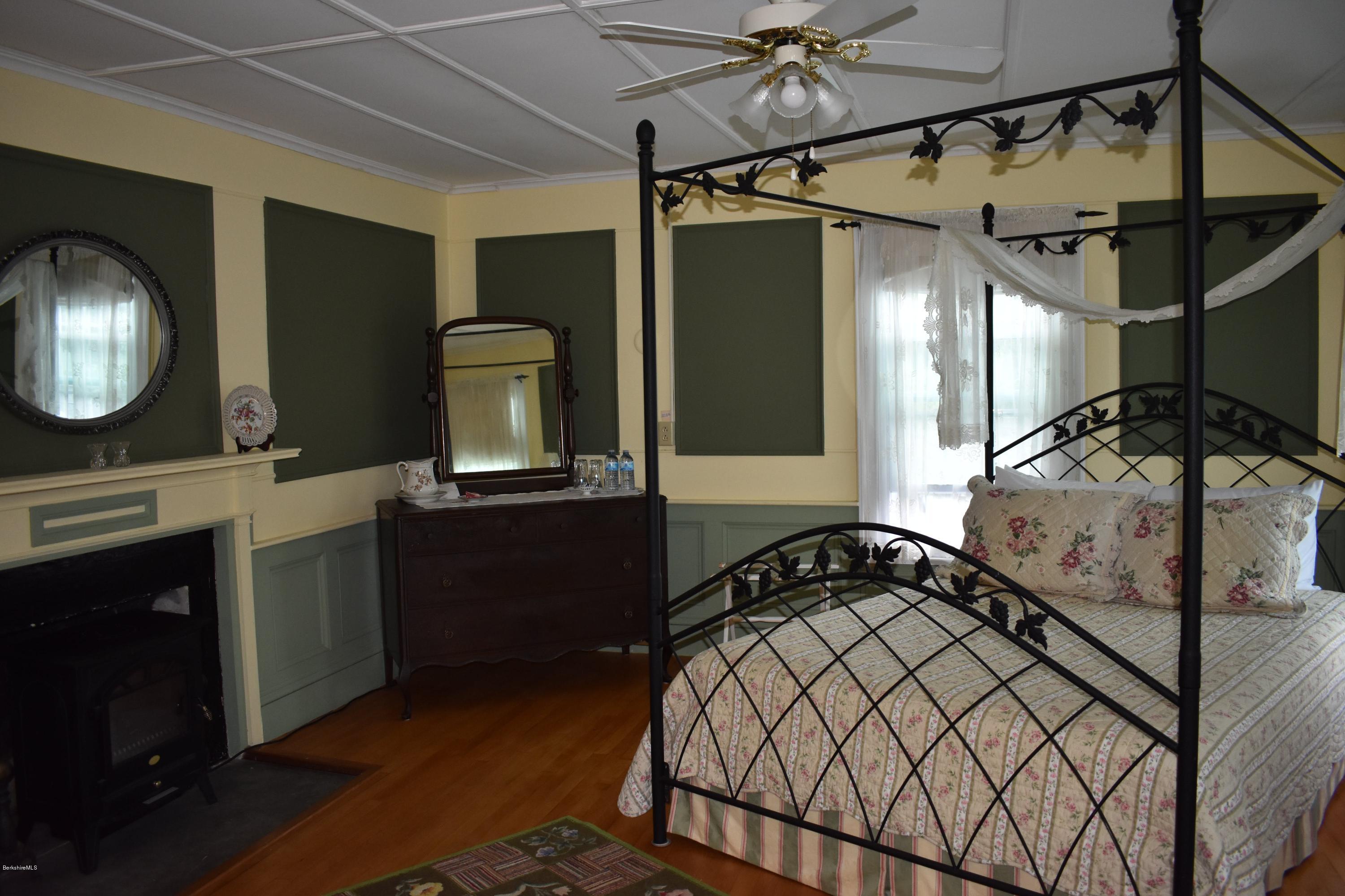 725 North State Road Cheshire, MA 01225 - Photo 21 of 35 a3460239-a7af-45fb-99d1-439b0084da60