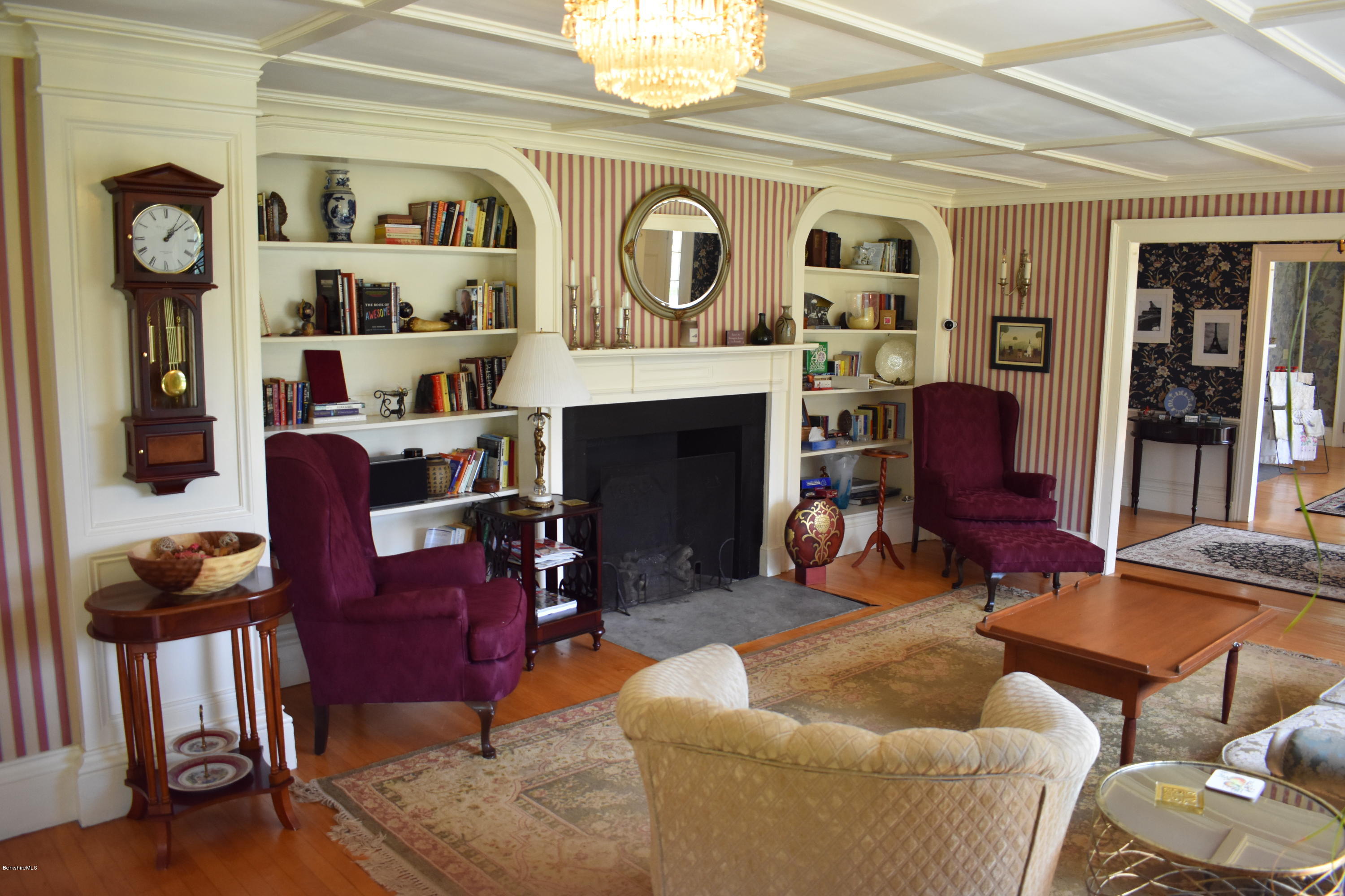 725 North State Road Cheshire, MA 01225 - Photo 6 of 35 DSC_0070