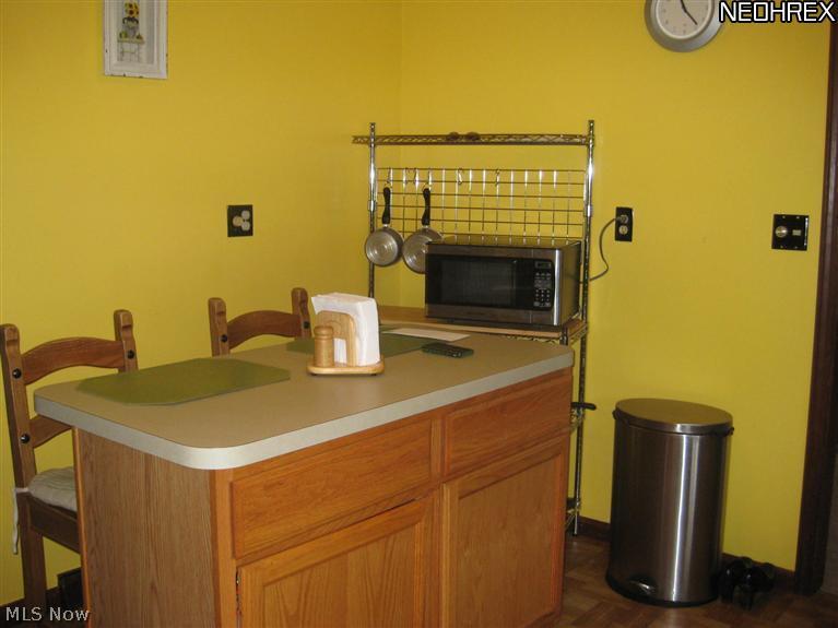 6423 Lee Extension Road Ashtabula, OH 44004 - Photo 4 of 10 Island
