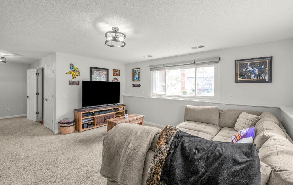 9351 Yucca Lane North Maple Grove, MN 55369 - Photo 17 of 24