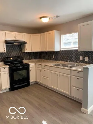 $1,150 | 2133 White Avenue, Indianapolis, IN 46202