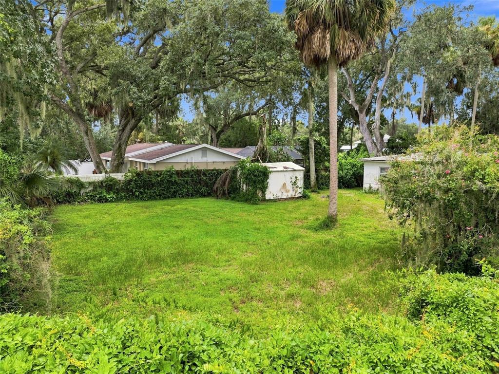 11301 Sylvan Green Lane Riverview, FL 33569 - Photo 18 of 28 Gallery Image 18