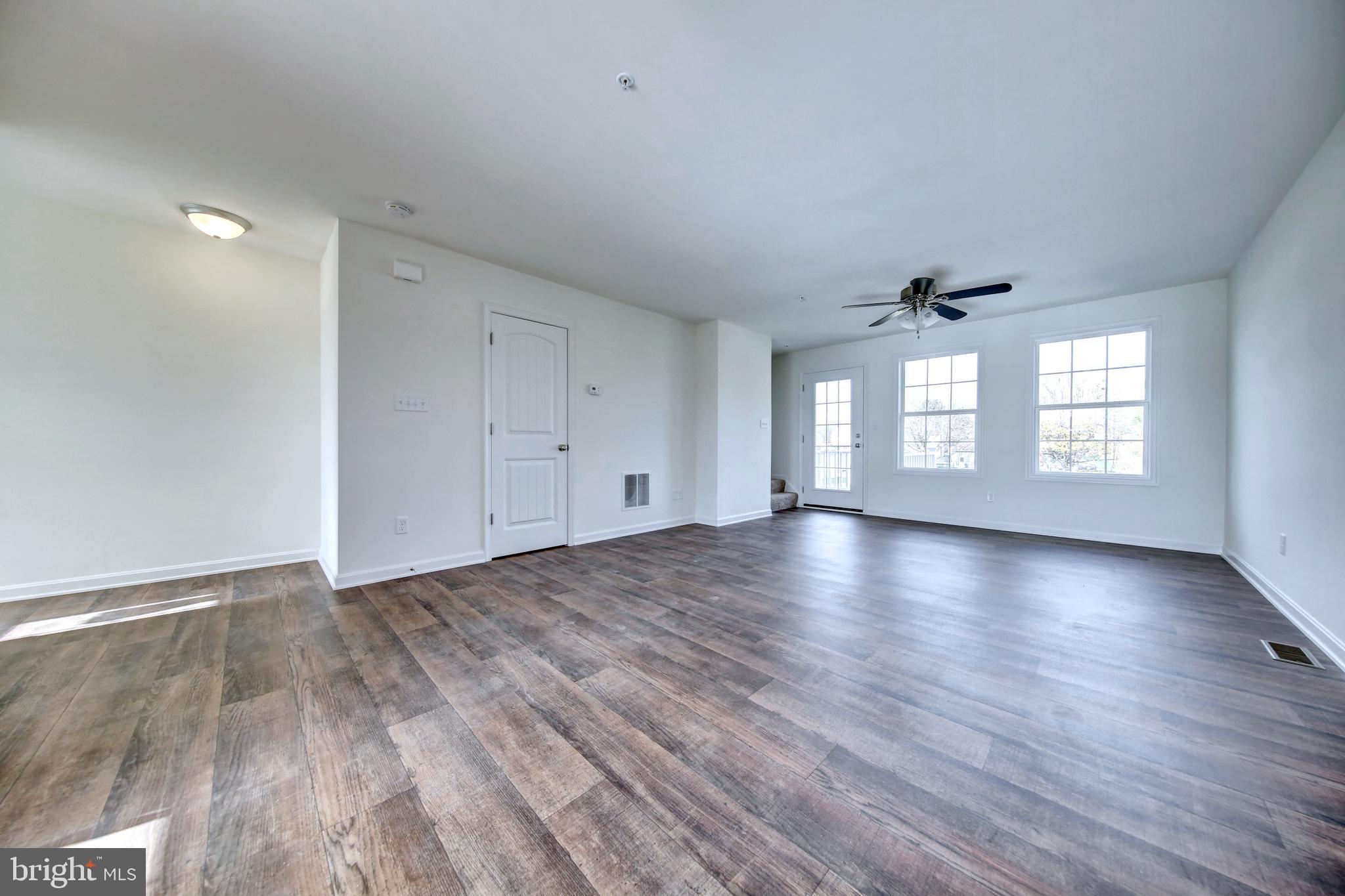 88 Brookside Avenue Hanover, PA 17331 - Photo 16 of 33