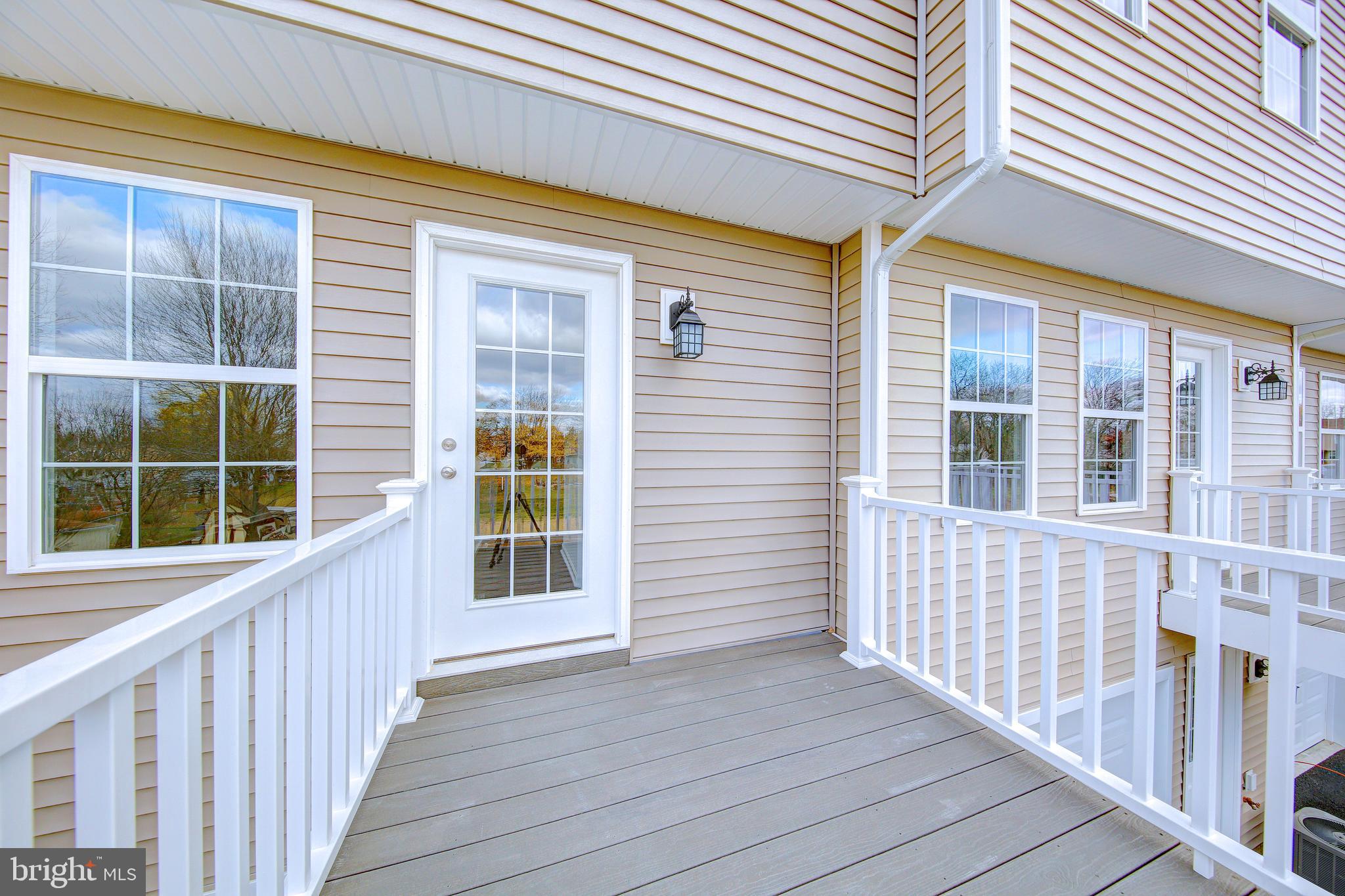 88 Brookside Avenue Hanover, PA 17331 - Photo 3 of 33